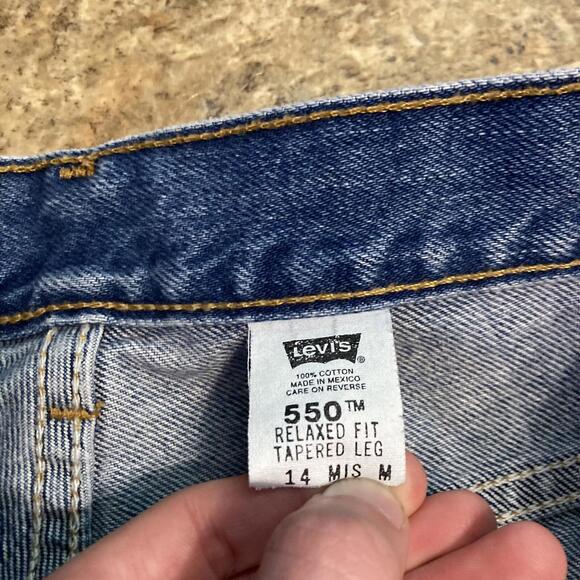 Vintage Levi's 550 Relaxed Fit Tapered Leg Women's Jeans Size 14 MIS M (32x30) - Picture 5 of 9